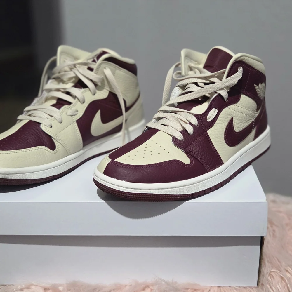 Jordan Women's Cream and Burgundy Sneakers - Picture 4 of 8